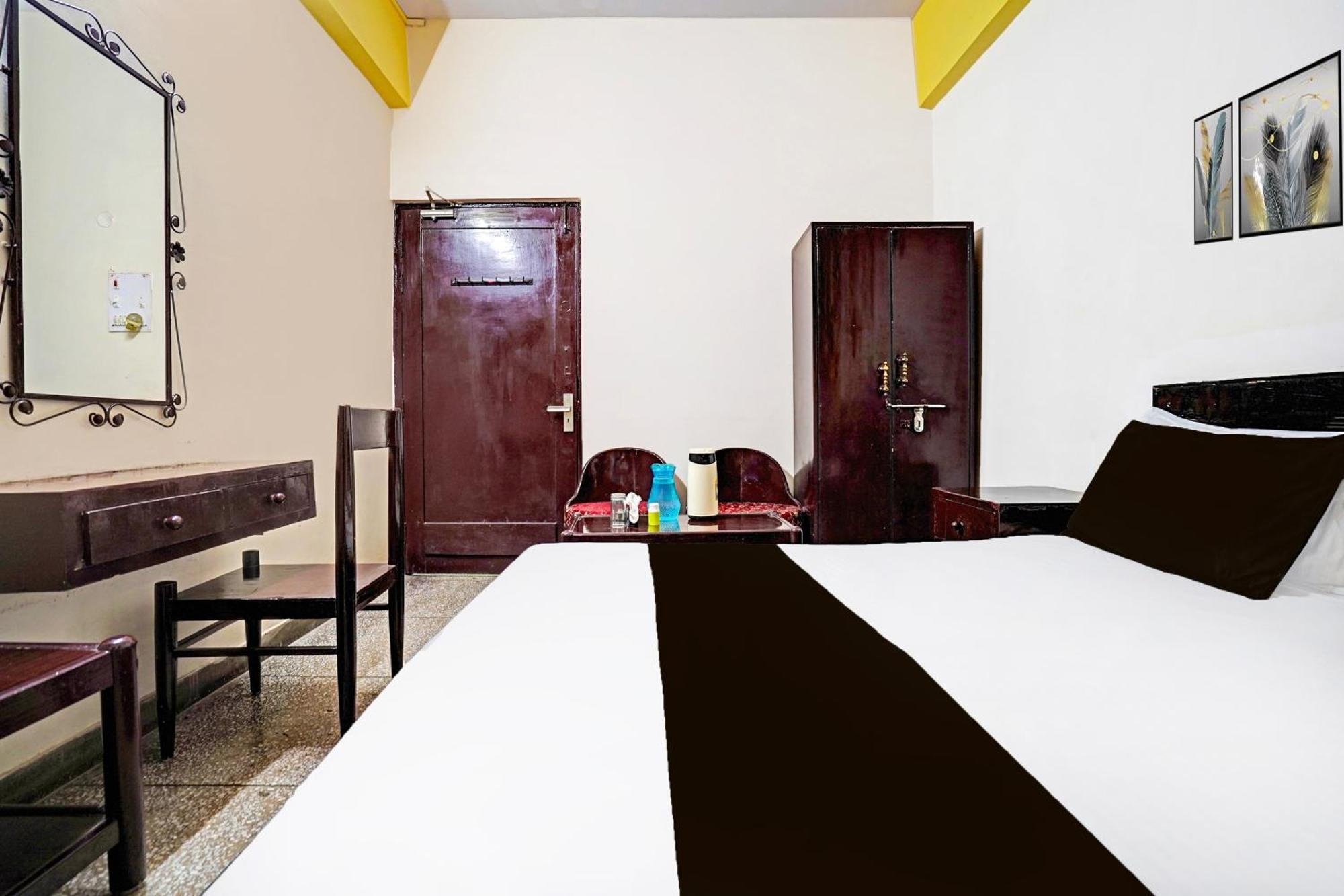 Hotel O Raj Mahal Kánpur Kültér fotó
