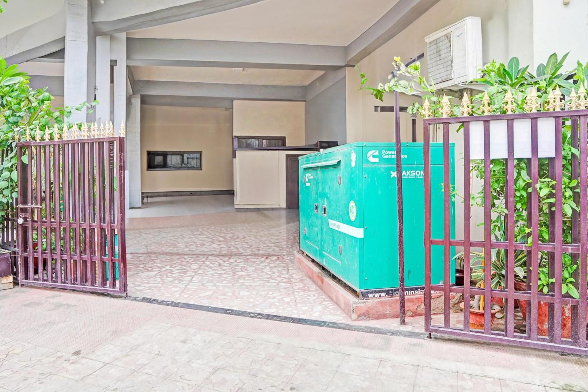 Hotel O Raj Mahal Kánpur Kültér fotó