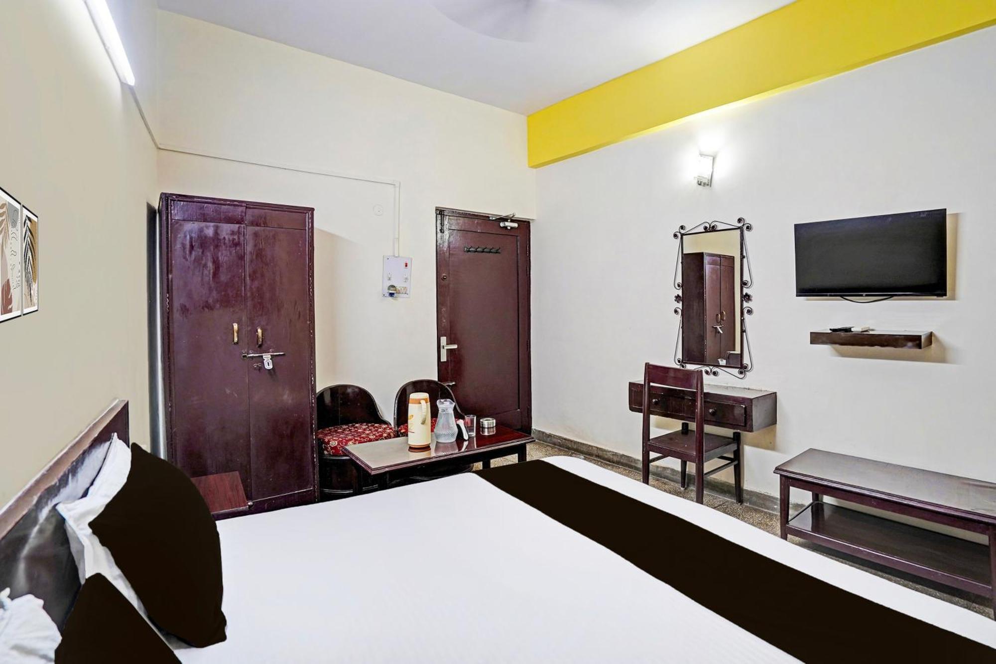 Hotel O Raj Mahal Kánpur Kültér fotó